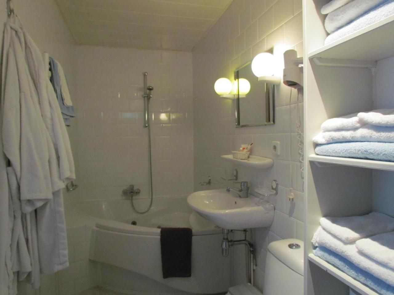 Appartementen Huize Eikenhof Bergen Bagian luar foto
